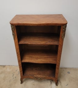 FRENCH LOUIS XV STYLE PARQUETRY INLAID VITRINE