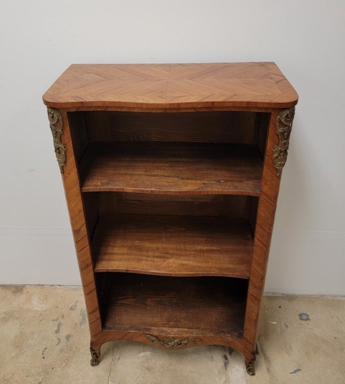 FRENCH LOUIS XV STYLE PARQUETRY INLAID VITRINE (1 of 9)