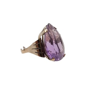 VINTAGE AMETHYST & 14K ROSE GOLD COCKTAIL RING