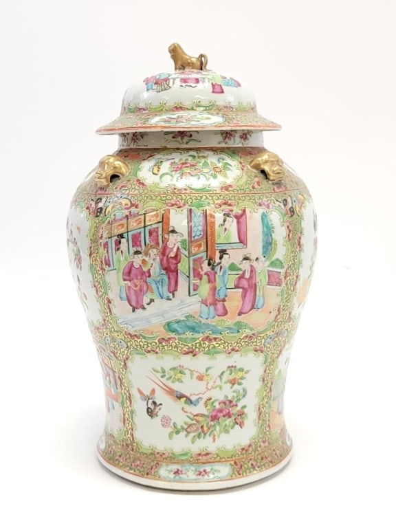 LARGE CHINESE ROSE MEDALLION COVERED GINGER JAR (1 of 17)