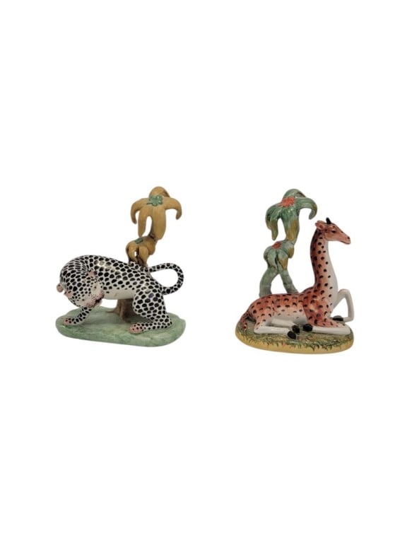 TWO CHELSEA HOUSE PORCELAIN ANIMAL FIGURINES (1 of 10)
