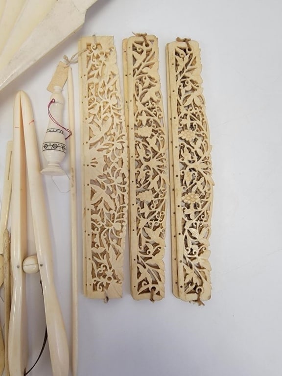 COLLECTION ASSORTED CARVED BONE SEWING TOOLS - 4