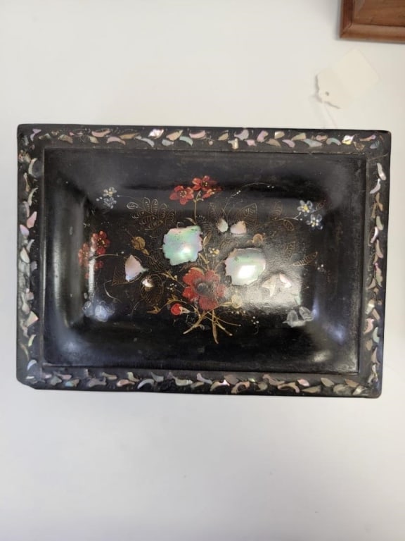 SIX ASSORTED ANTIQUE WOODEN BOXES - 12