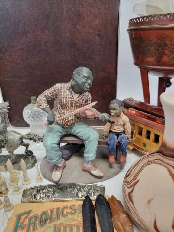 HUGE END OF ESTATE DEALER LOT: COLLECTIBLES, ETC. - 6