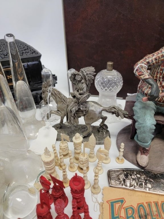 HUGE END OF ESTATE DEALER LOT: COLLECTIBLES, ETC. - 7