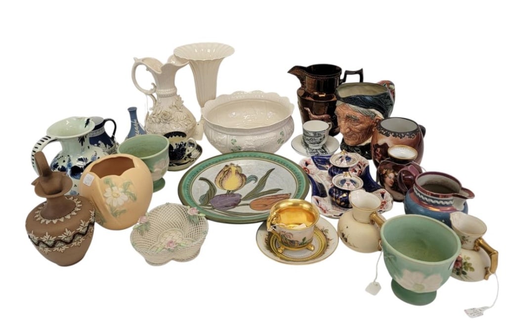 HUGE LOT ASSORTED CONTINENTAL PORCELAIN WARE (1 of 7)