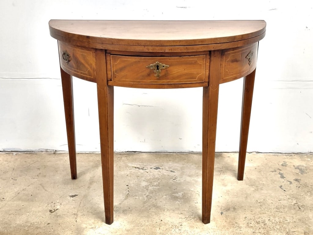 ANTQ FEDERAL PERIOD MAHOGANY FLIP TOP DEMILUNE TABLE (1 of 20)