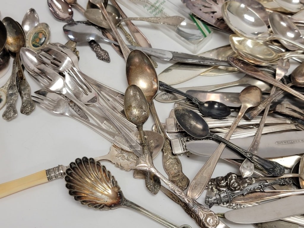 ASSORTED ESTATE SILVER PLATED UTENSILS & TABLEWARE - 19