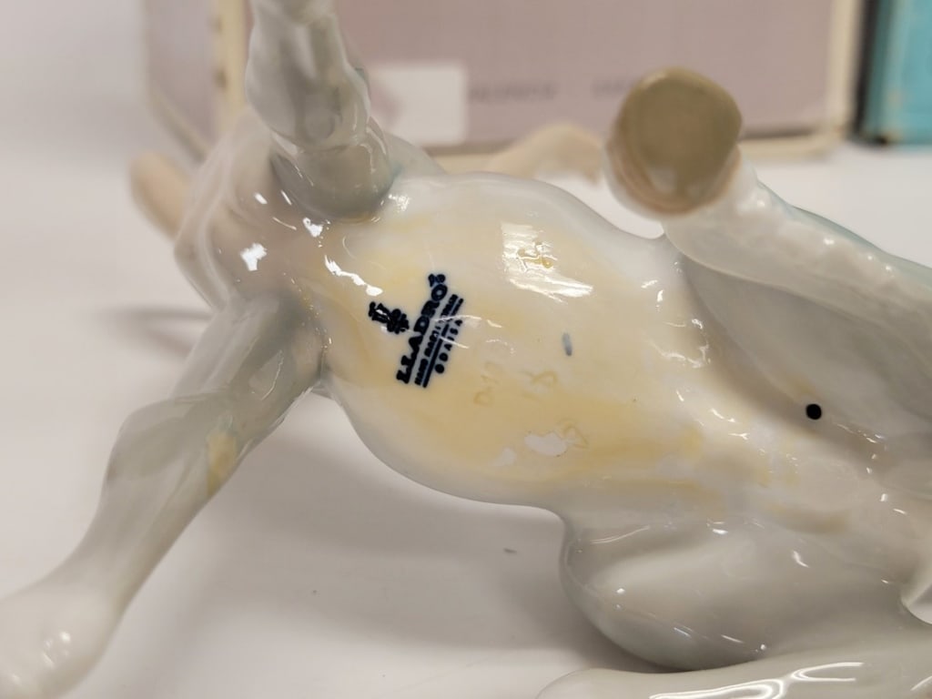 FIVE LLADRO PORCELAIN FIGURINES, CENTAURS ETC. - 11