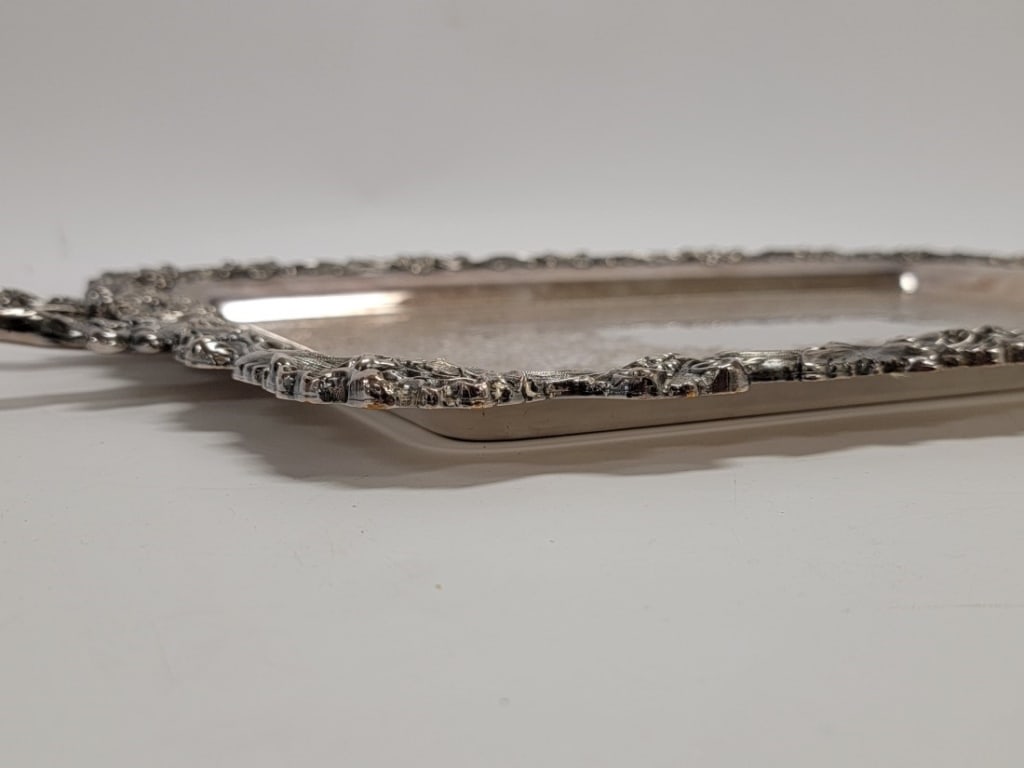 LARGE WILCOX SILVER PLATED SERVING TRAY PLATTER - 9