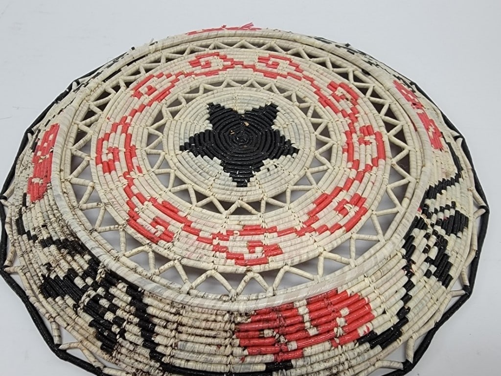 AFRICAN WOVEN BASKETS - 6