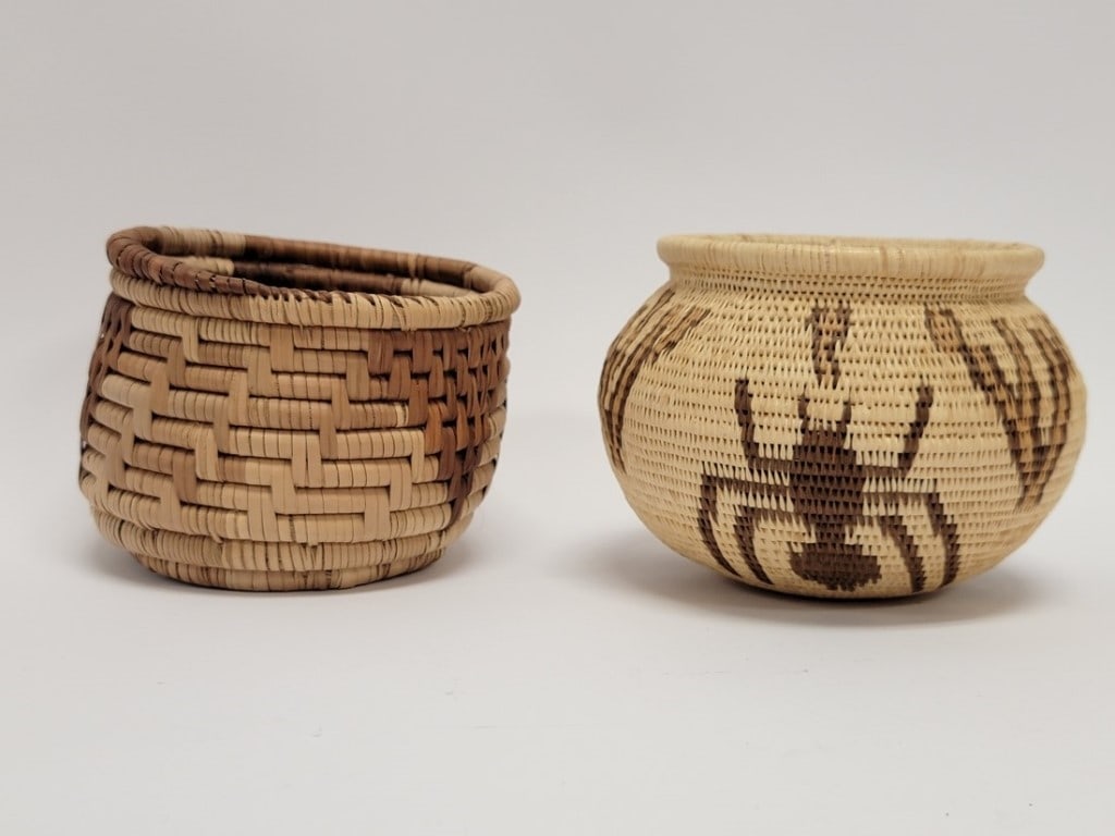 AFRICAN WOVEN BASKETS - 8