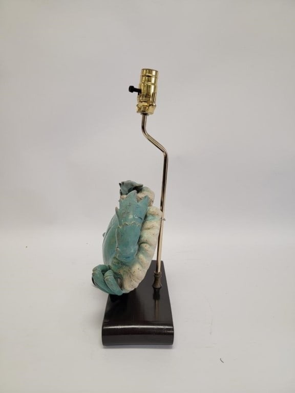 GLAZED CERAMIC CRAB FORM TABLE LAMP - 4