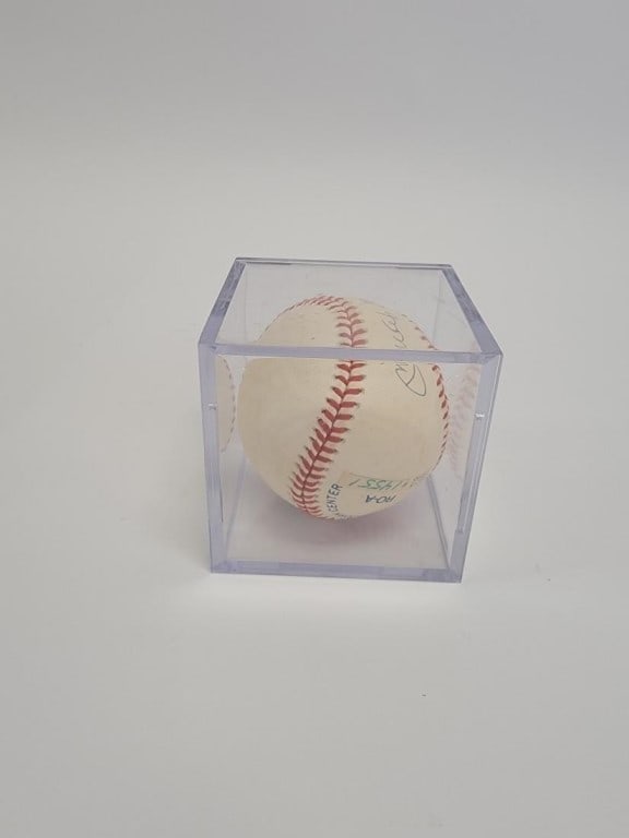 MICKEY MANTLE SIGNED / AUTOGRAPHED BASEBALL - 4
