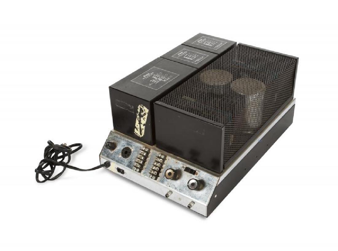 NEIL YOUNG McINTOSH POWER AMPLIFIER (1 of 1)