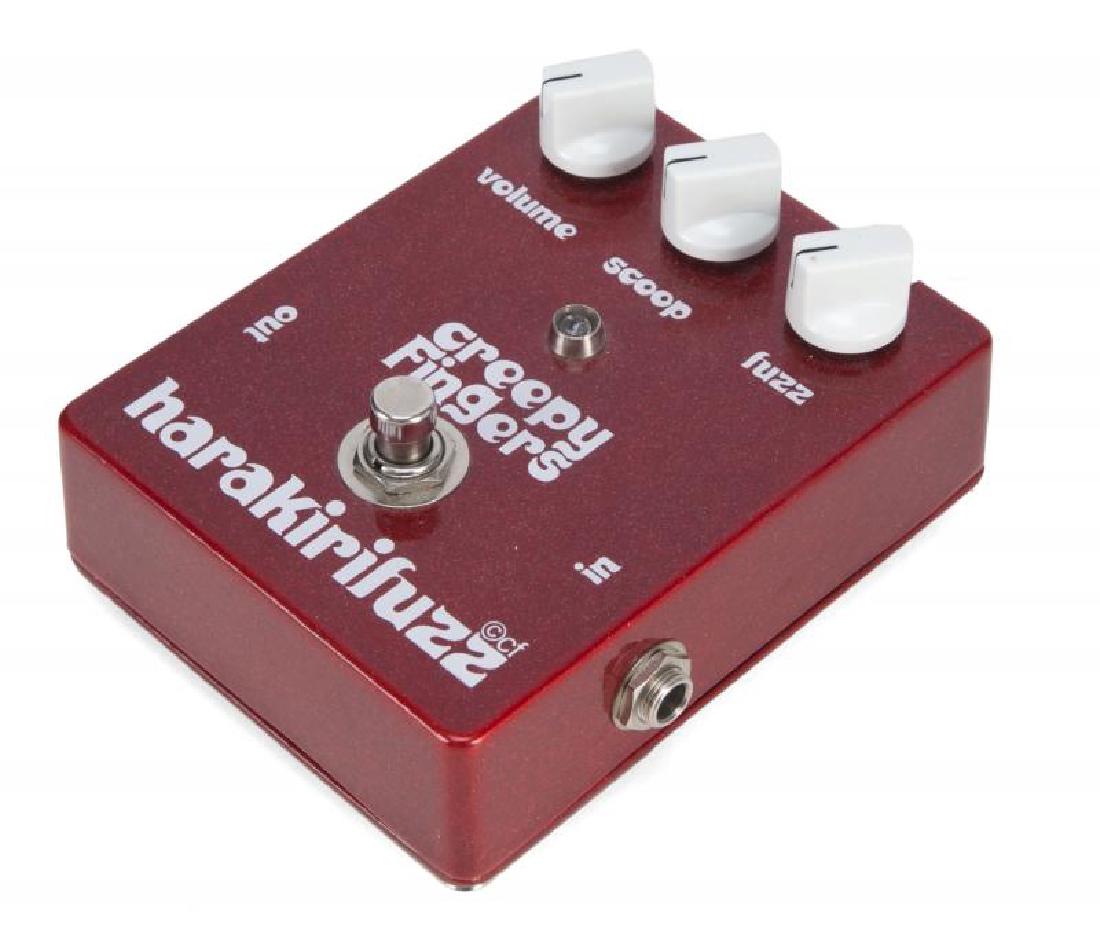 NEIL YOUNG CREEPY FINGERS DISTORTION PEDAL (1 of 1)