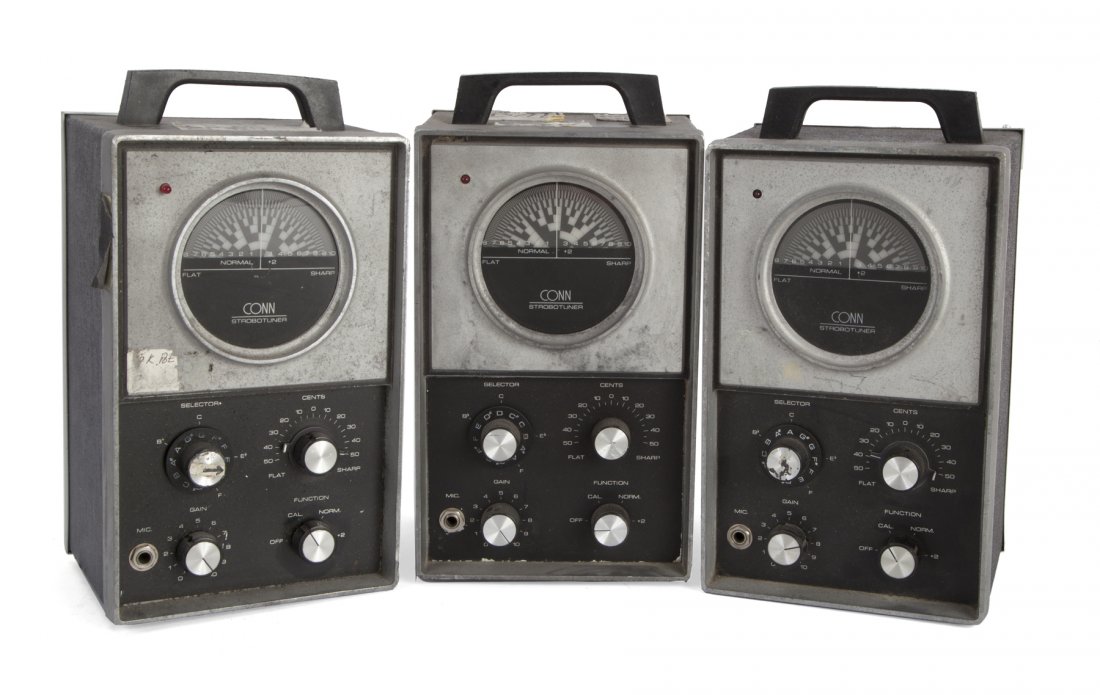 NEIL YOUNG CONN TUNERS (1 of 1)