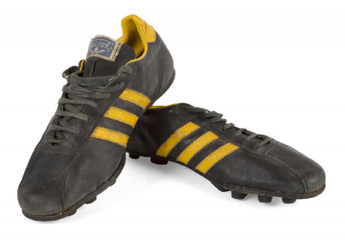 maradona boots
