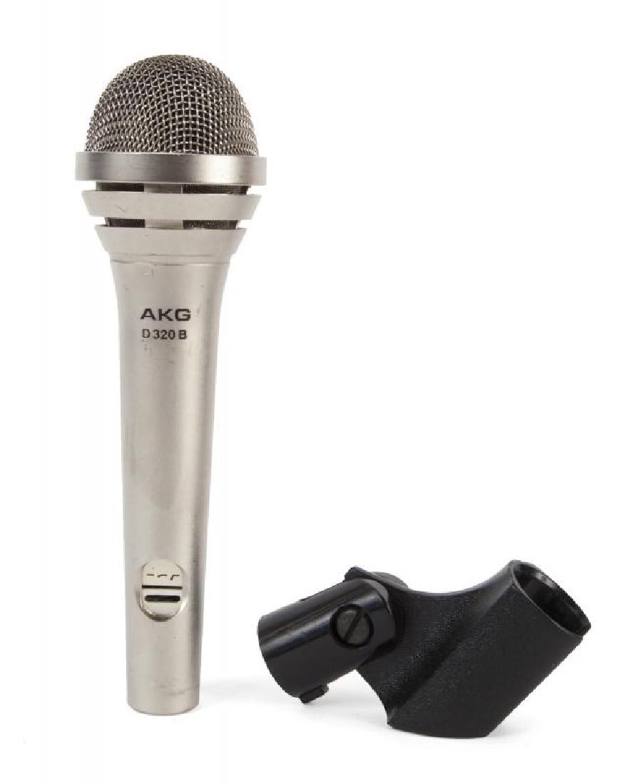 RONNIE JAMES DIO AKG DYNAMIC CARDIOID MICROPHONES (1 of 1)