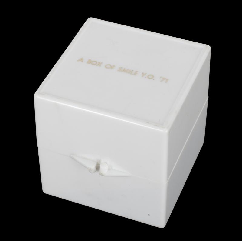 JOHN LENNON AND YOKO ONO BOX OF SMILE (1 of 2)