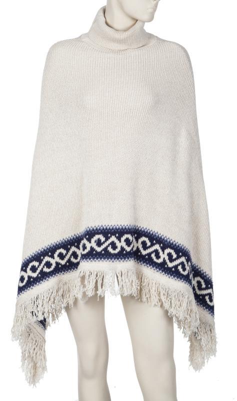 DORIS DAY 1970s-ERA KNIT CAPES (1 of 2)