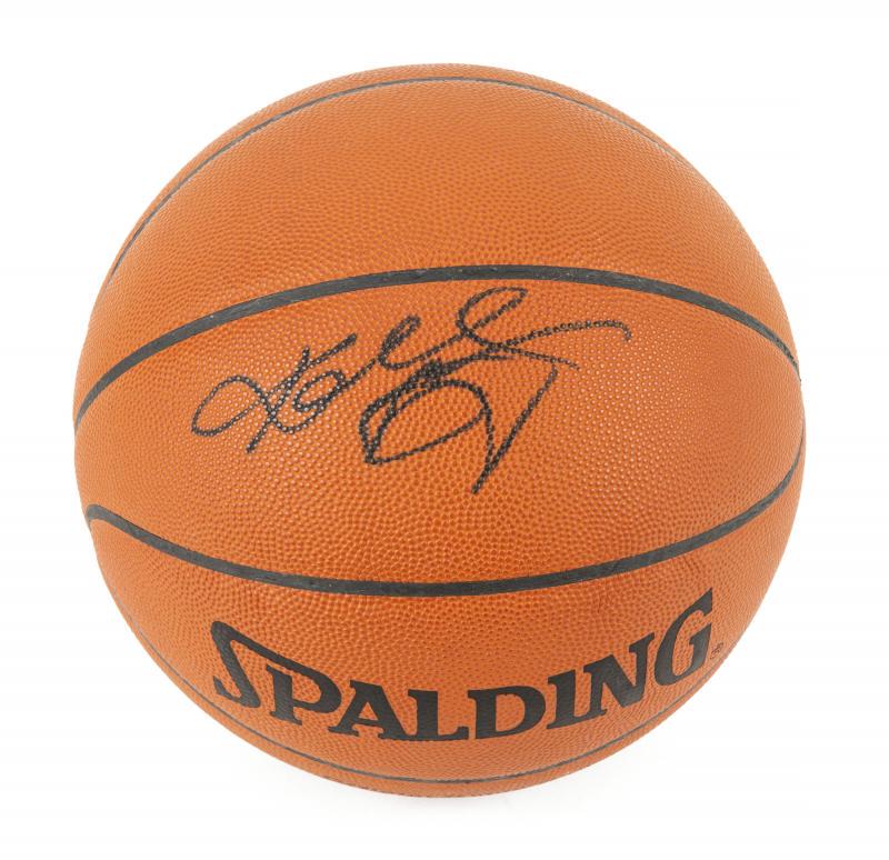 KOBE BRYANT SIGNED NBA OFFICIAL GAME BASKETBALL (1 of 3)