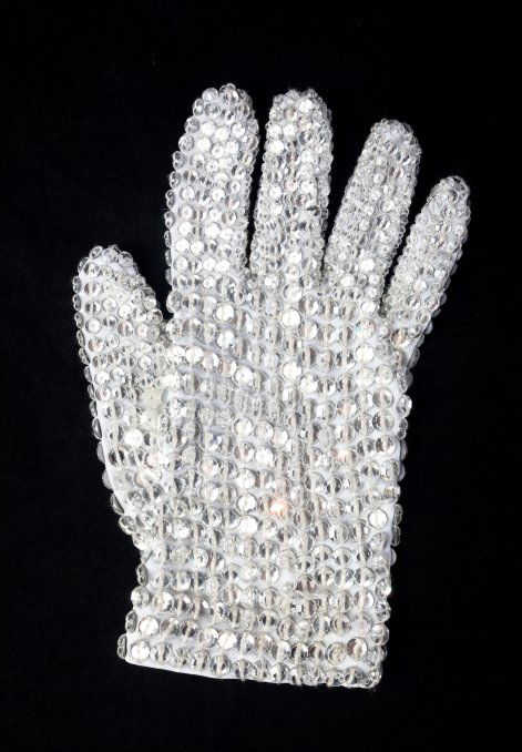 Michael Jackson Auction; Memorabilia 2009-04-25 Auction