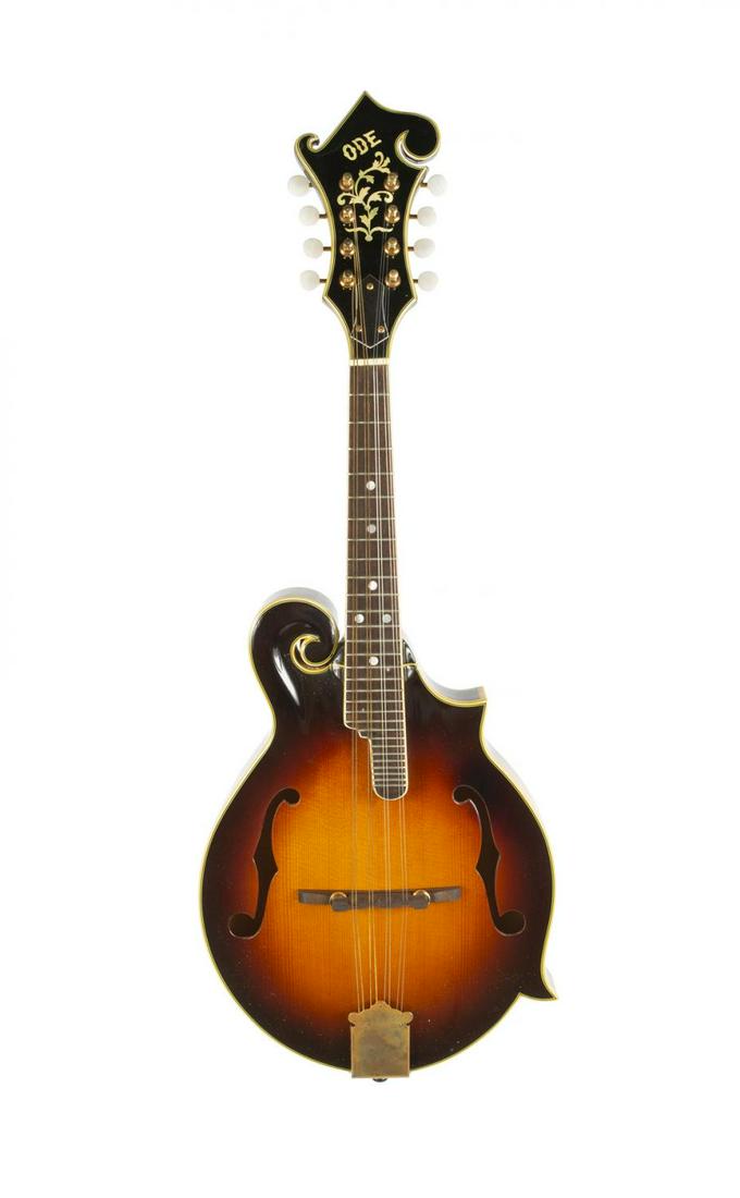 ODE F STYLE MANDOLIN (1 of 1)