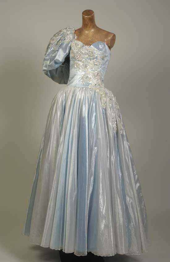 Nolan Miller Attractive Princess Gown