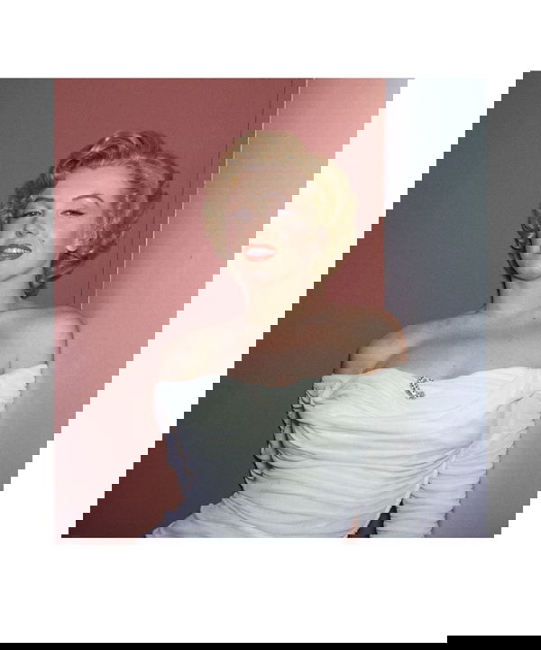 MARILYN MONROE HAROLD LLOYD PHOTOGRAPH PRINT: A limited edition poster print (25/250) featuring a color image of Marilyn (c.1952) in a white strapless dress. Marilyn posed for silent screen star turned photographer Harold Lloyd during a photo sho