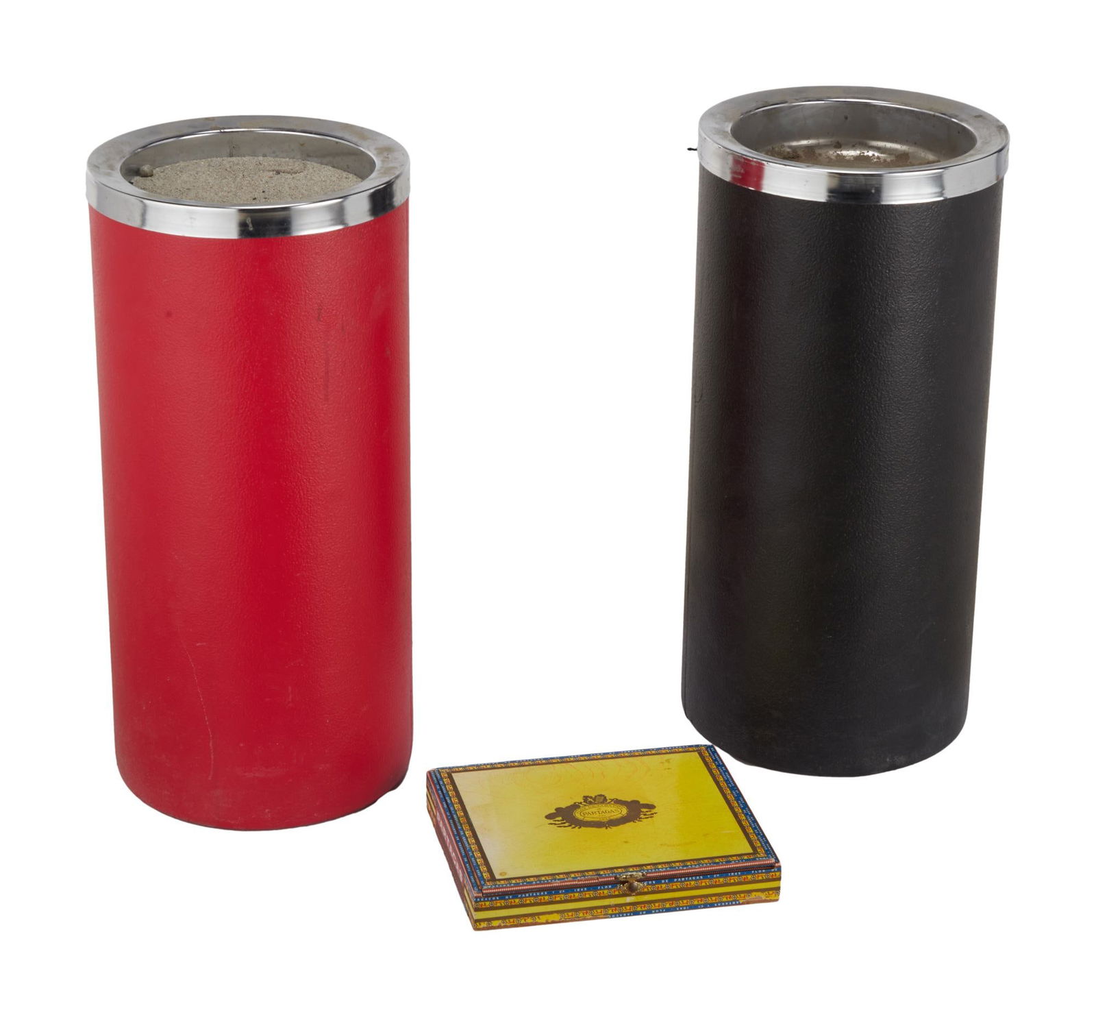 FRANK ZAPPA | PAIR OF ASHTRAYS AND BOX OF PARTAGAS CIGARS (1 of 4)