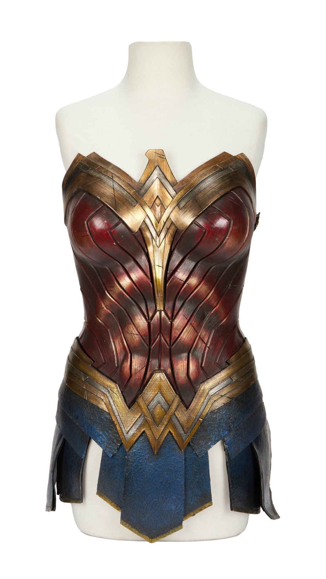 Wonder Woman | Gal Gadot "Diana Prince / Wonder Woman" Production-Made Costume with DVD (1 of 11)
