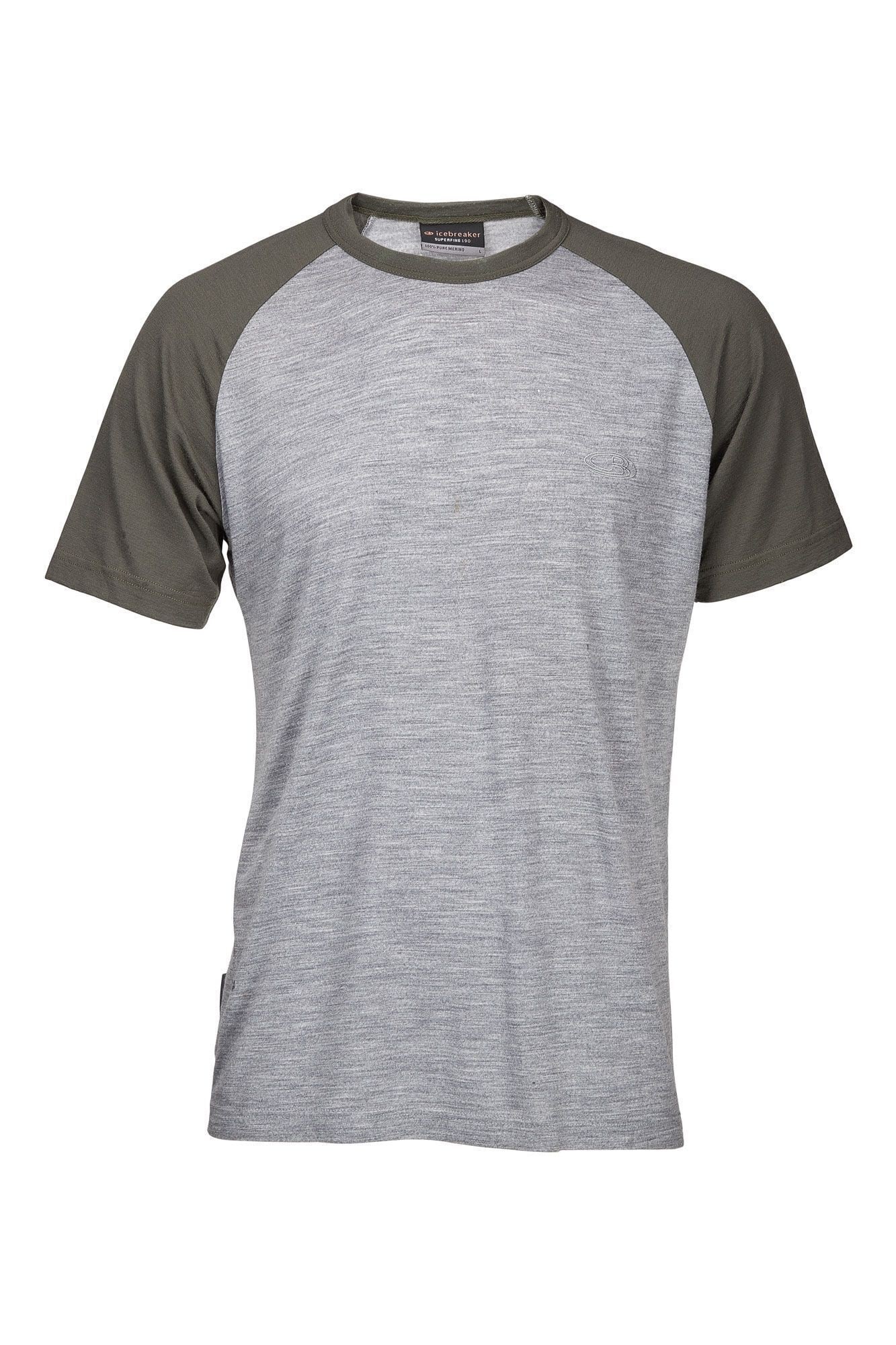 RV | Robin Williams "Bob Munro" Shirt: An Icebreaker brand gray and green sleeved merino t-shirt worn by Robin Williams as "Bob Munro" from the production of the family comedy RV (Columbia Pictures, 2006). RV 