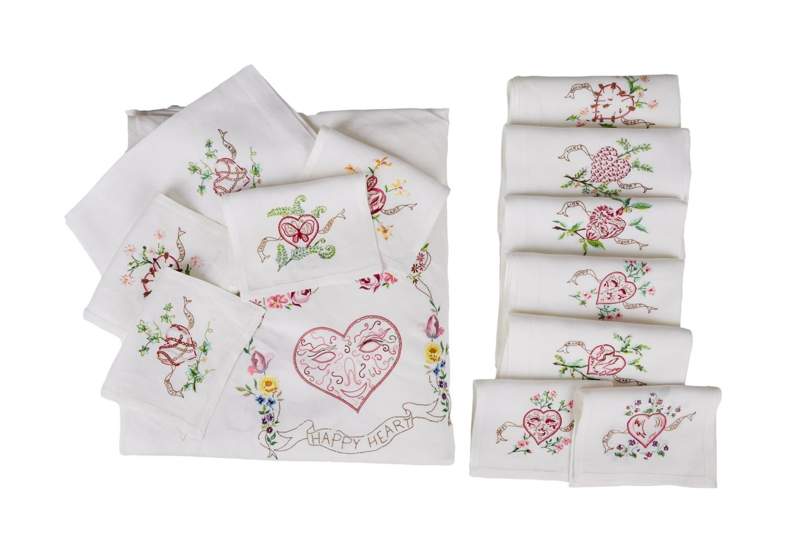 Duke of Windsor | Tablecloth and Napkins (1 of 6)