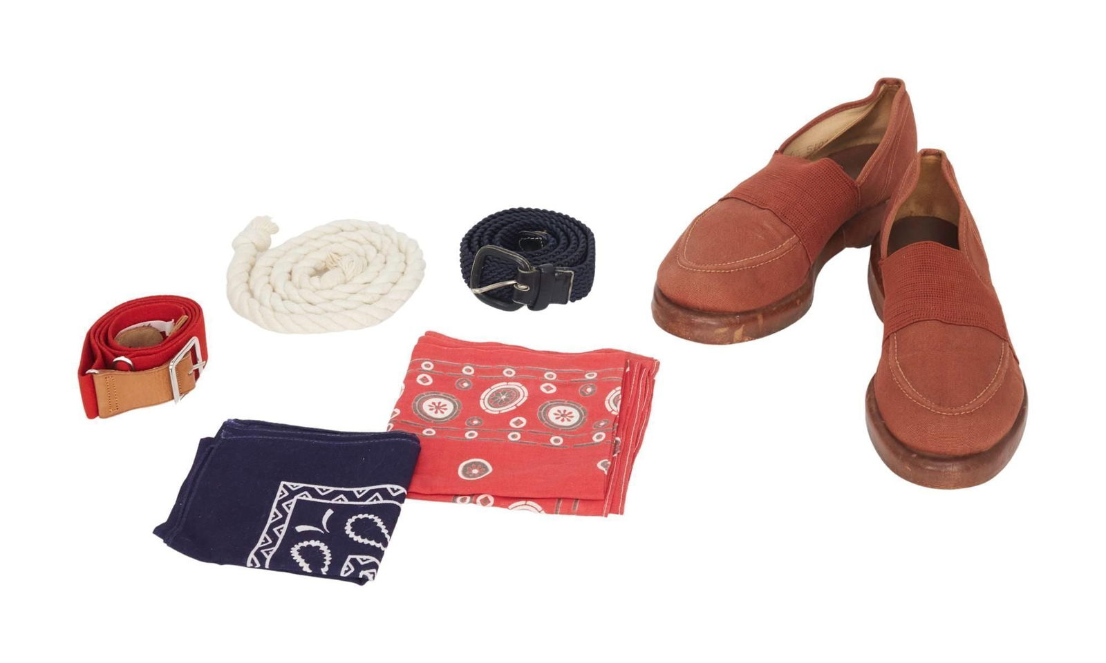 Duke of Windsor | Group of Leisure Accessories And A Pair of Shoes (1 of 19)