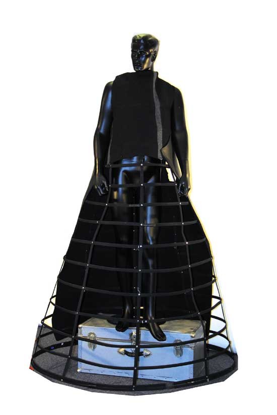 Men In Black II Jarra Screen Worn Outfit: A complete outfit, consisting of a wire underform and black cape garment, worn by John Alexander as the alien character Jarra in the popular sequel "Men In Black II". In excellent condition, both arti