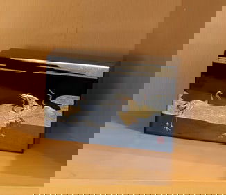 Olivia Newton-John | Japanese Lacquerware Box