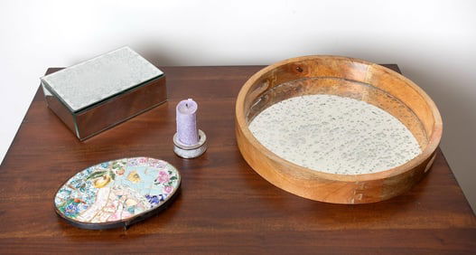 Olivia Newton-John | Mosaic Oval Stand and Candleholder with Glitter