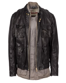 CSI: Crime Scene Investigation | Warrick Brown (Gary Dourdan) Jackets and Sunglasses with Chairback