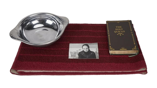 Homeland | Nicholas Brody (Damian Lewis) Qur'an, Prayer Rug, Finger Bowl