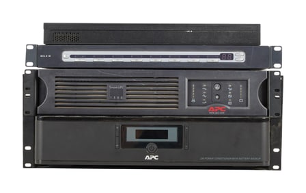 David Lynch | APC Smart-UPS 1500 Battery Backup plus Emulex 355 SAN Storage Switch for MAC