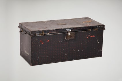 Princess Helena Victoria | Panted Tin Trunk
