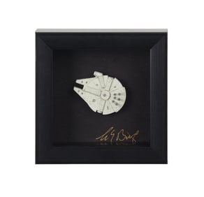 Star Wars: The Empire Strikes Back | Millenium Falcon Miniature Replica by Charlie Bailey