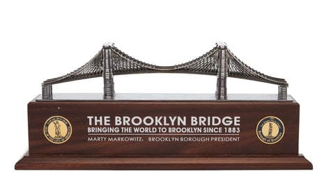 Larry King | 2001 Brooklyn Bridge Sculpture