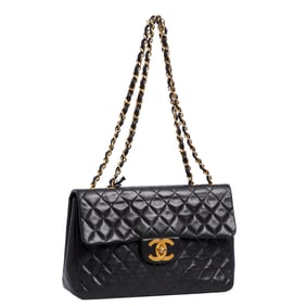 Joan Rivers | Photo-Matched Chanel Handbag
