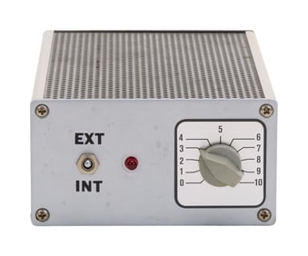 Florian Schneider | Midi Switch Box with Speaker