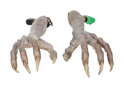 The Dark Crystal: Age of Resistance | skekVar the General - Armature Puppet Hands