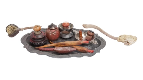 The Dark Crystal: Age of Resistance | skekMal the Hunter - Make-Up Tray and Accessories Props