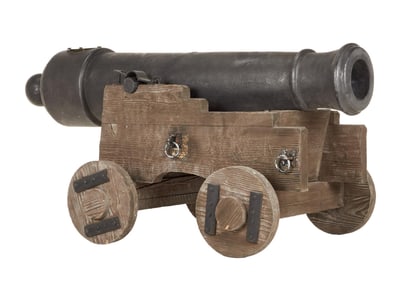 Muppet Treasure Island | Cannon and Carriage with Cannon Balls (B)