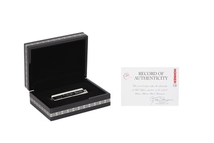 Bob Dylan | Signed Limited-Edition Hohner Harmonica